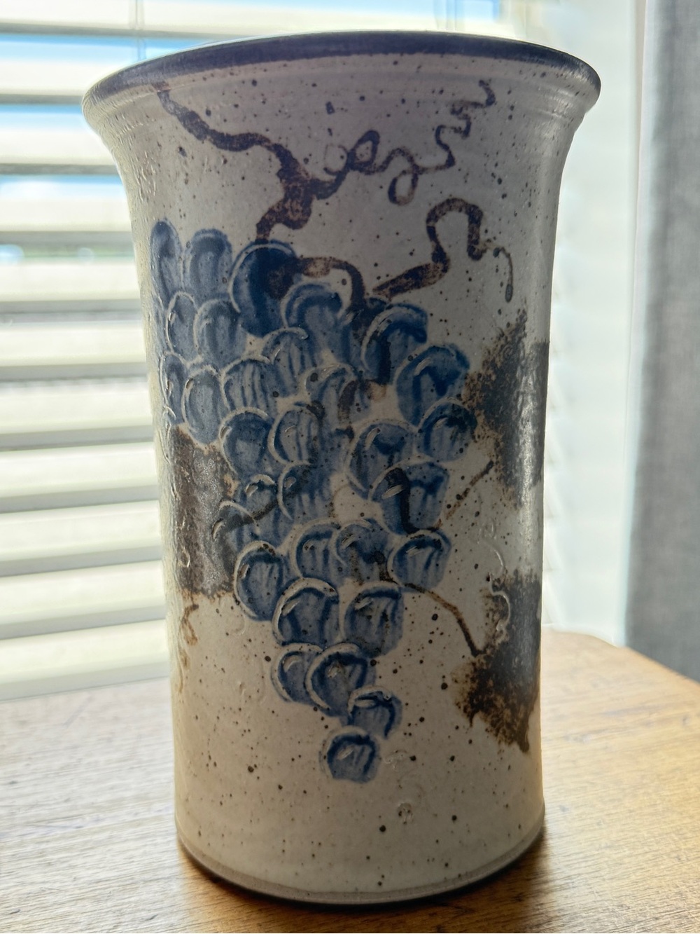 VTG Jeremy Diller Signed Stoneware Grape Crock Vase–Hand-Thrown Studio Pottery